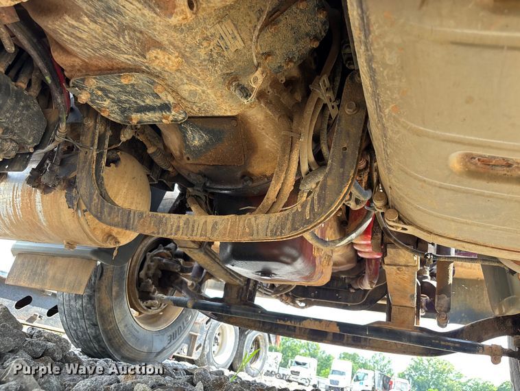image for item YA2734 2020 Mack Granite truck cab and chassis