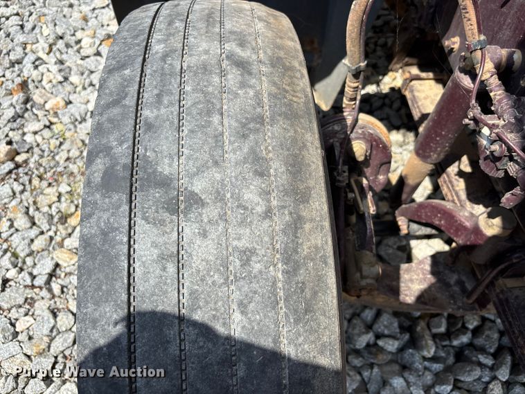image for item YA2734 2020 Mack Granite truck cab and chassis