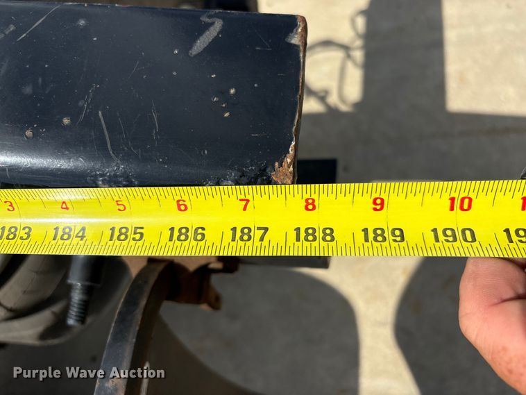 image for item YA2847 2018 Freightliner Cascadia semi truck