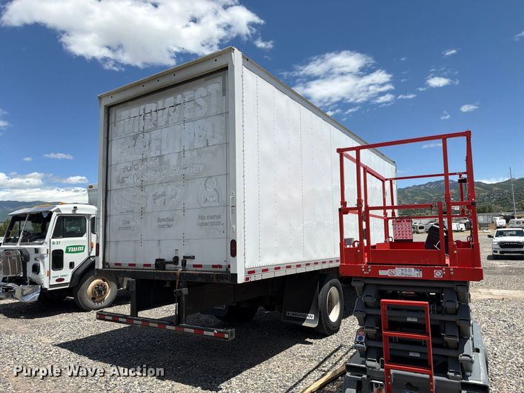 image for item YA3357 2023 Freightliner Business Class M2 box truck