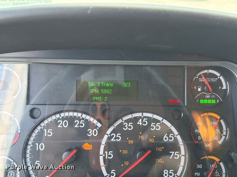 image for item YA3357 2023 Freightliner Business Class M2 box truck
