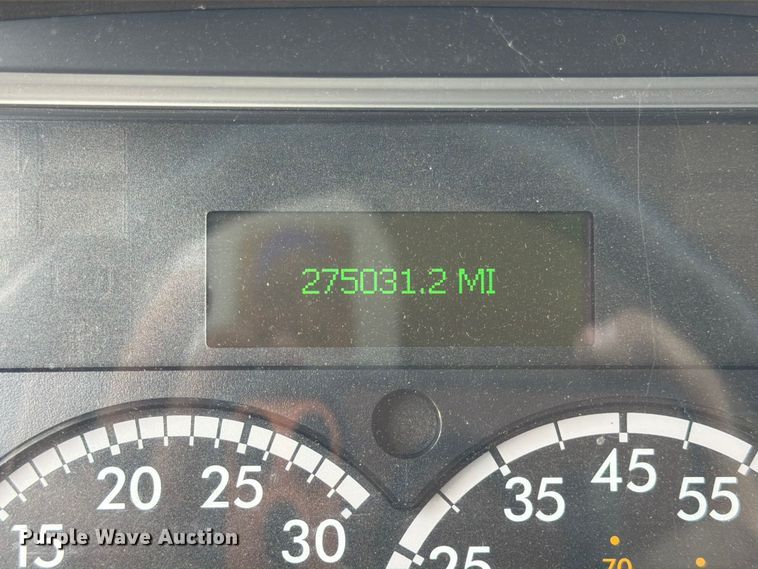 image for item YA3357 2023 Freightliner Business Class M2 box truck