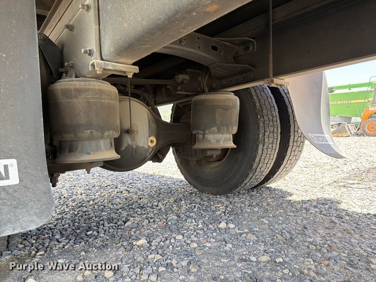 image for item YA3357 2023 Freightliner Business Class M2 box truck