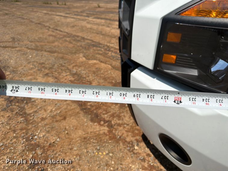 image for item YA3388 2023 Mack Anthem semi truck