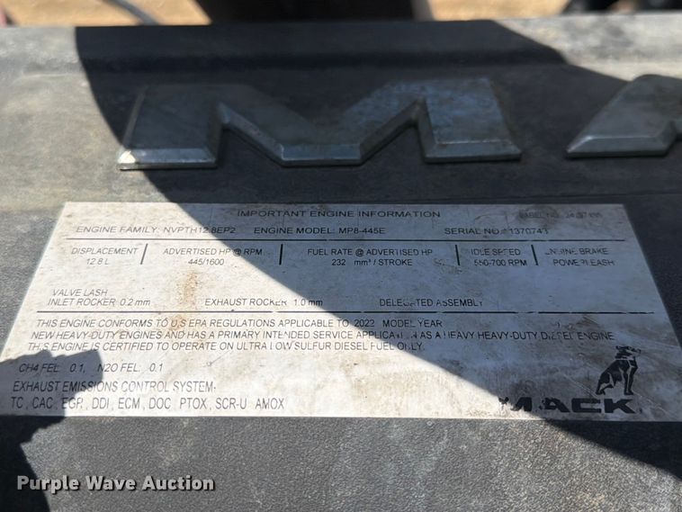 image for item YA3388 2023 Mack Anthem semi truck
