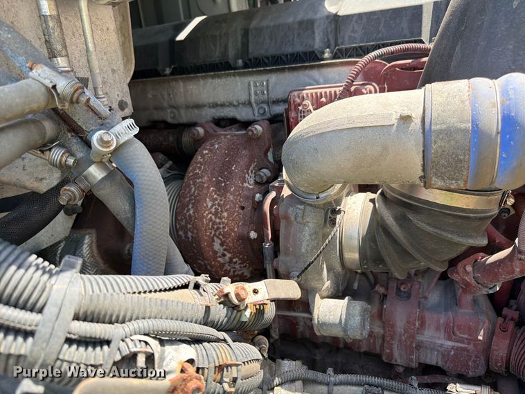 image for item YA3388 2023 Mack Anthem semi truck
