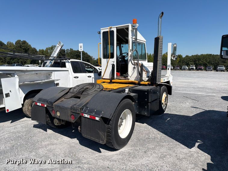 image for item YA3862 2014 Kalmar Ottawa yard truck