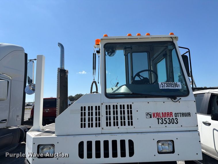 image for item YA3862 2014 Kalmar Ottawa yard truck