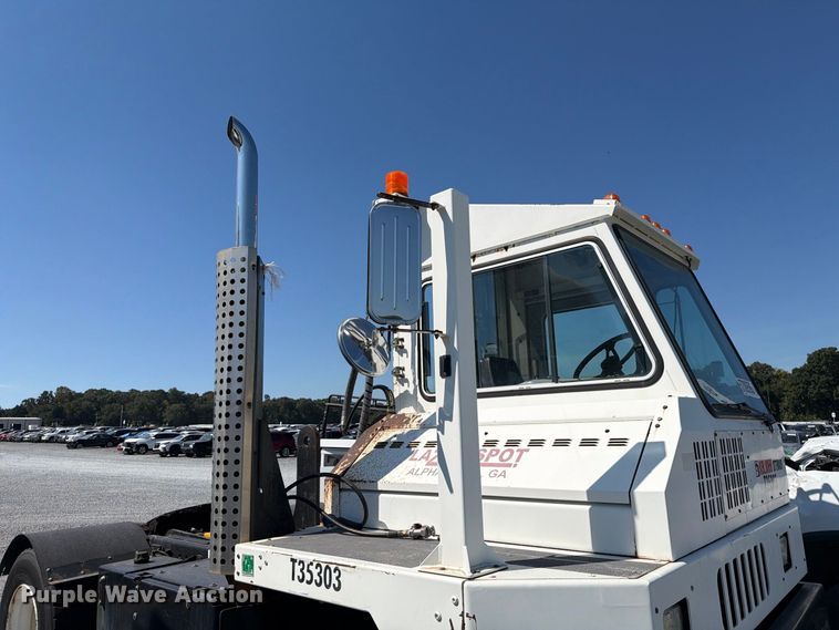 image for item YA3862 2014 Kalmar Ottawa yard truck