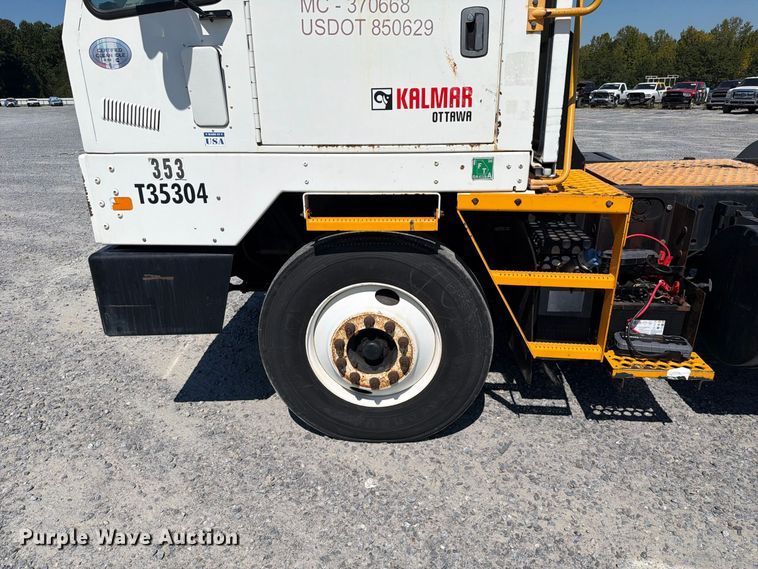 image for item YA3863 2014 Kalmar Ottawa yard truck