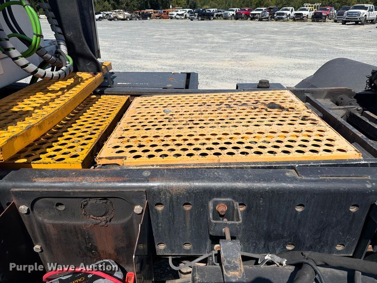 image for item YA3863 2014 Kalmar Ottawa yard truck