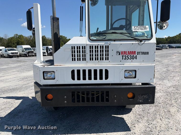 image for item YA3863 2014 Kalmar Ottawa yard truck