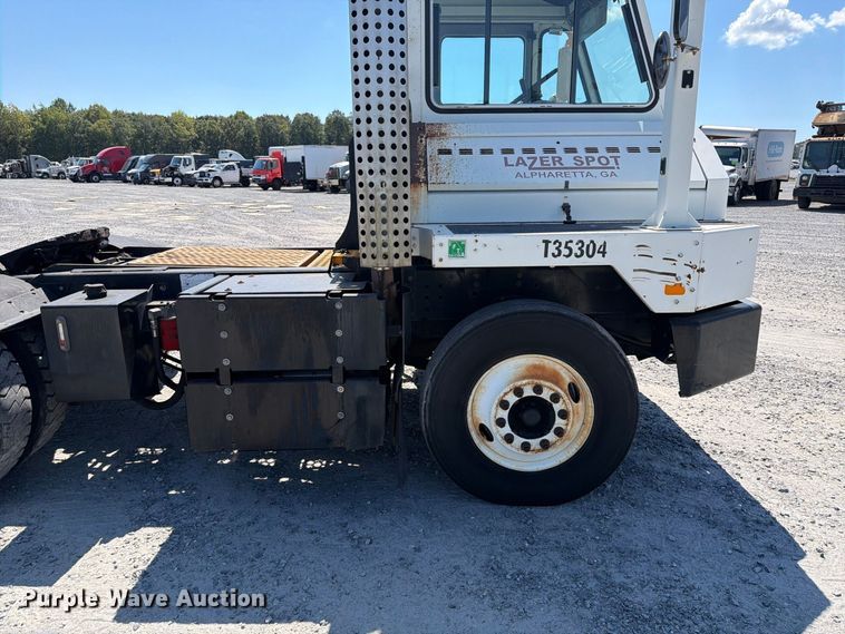 image for item YA3863 2014 Kalmar Ottawa yard truck