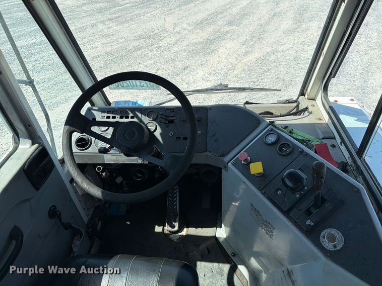 image for item YA3863 2014 Kalmar Ottawa yard truck