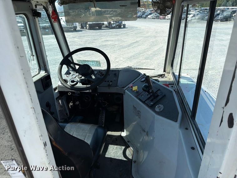 image for item YA3863 2014 Kalmar Ottawa yard truck