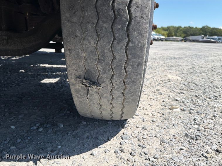 image for item YA3863 2014 Kalmar Ottawa yard truck