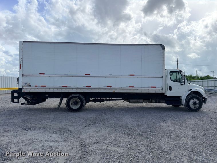 image for item YA3995 2017 Freightliner Business Class M2  box truck