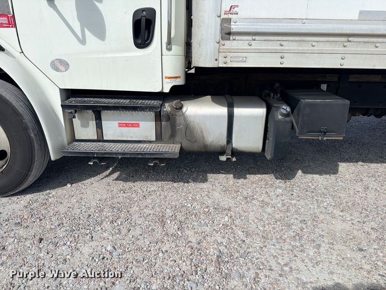 image for item YA3995 2017 Freightliner Business Class M2  box truck