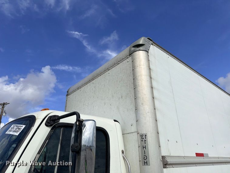 image for item YA3995 2017 Freightliner Business Class M2  box truck