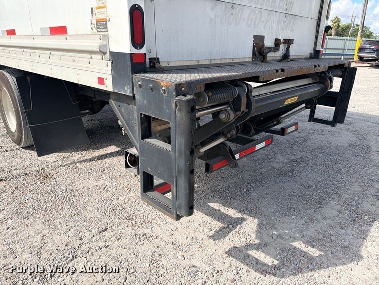 image for item YA3995 2017 Freightliner Business Class M2  box truck