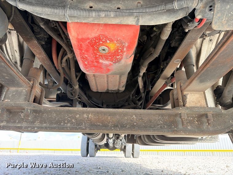 image for item YA3995 2017 Freightliner Business Class M2  box truck