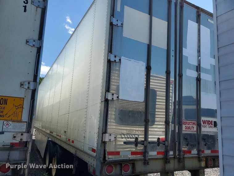 image for item YA4005 2011 Great Dane dry van trailer