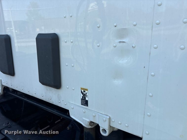 image for item YA4064 2019 Kenworth T880 semi truck