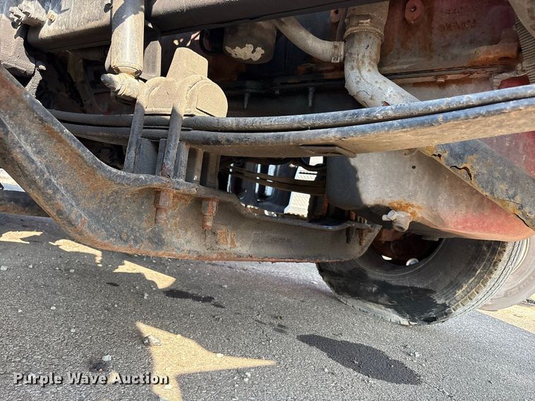image for item YA4064 2019 Kenworth T880 semi truck