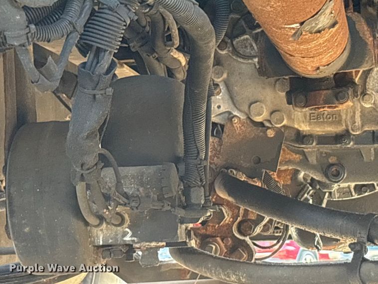 image for item YA4064 2019 Kenworth T880 semi truck