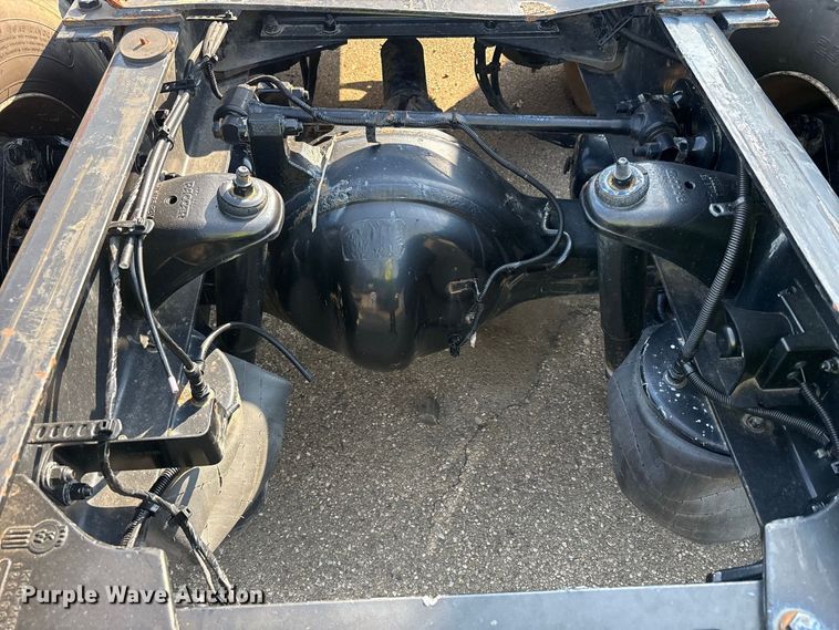 image for item YA4064 2019 Kenworth T880 semi truck