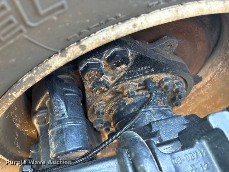image for item YA4064 2019 Kenworth T880 semi truck