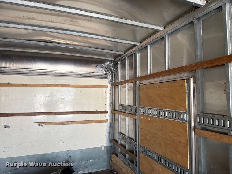 image for item YA4073 2019 International 4300 box truck