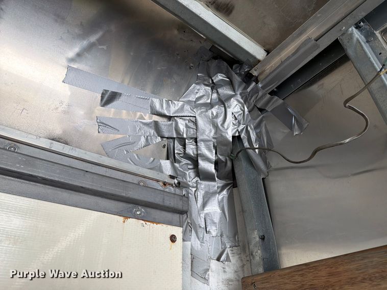 image for item YA4073 2019 International 4300 box truck