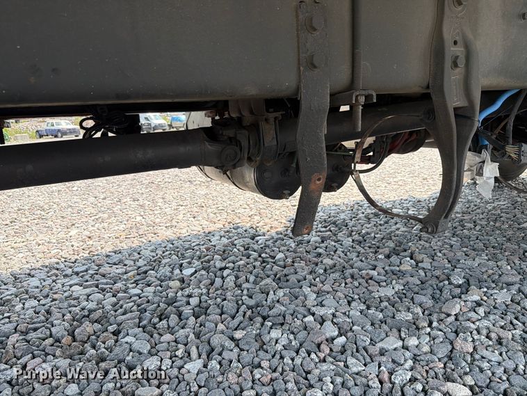 image for item YA4073 2019 International 4300 box truck