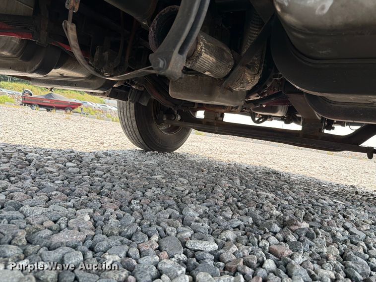 image for item YA4073 2019 International 4300 box truck