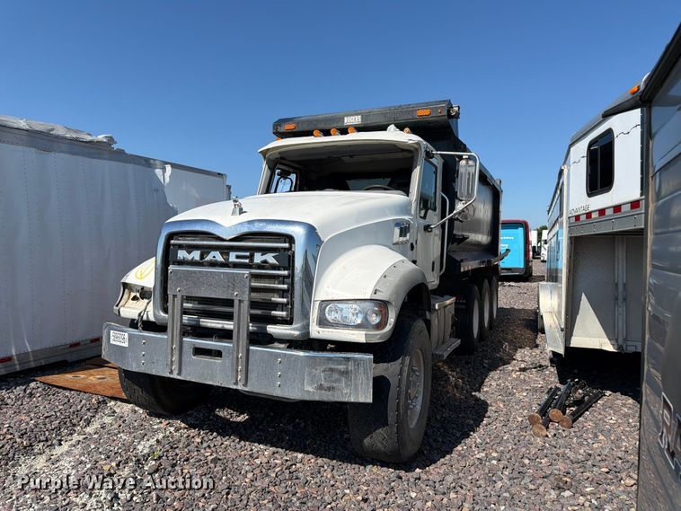 image for item YA4103 2020 Mack Granite dump truck