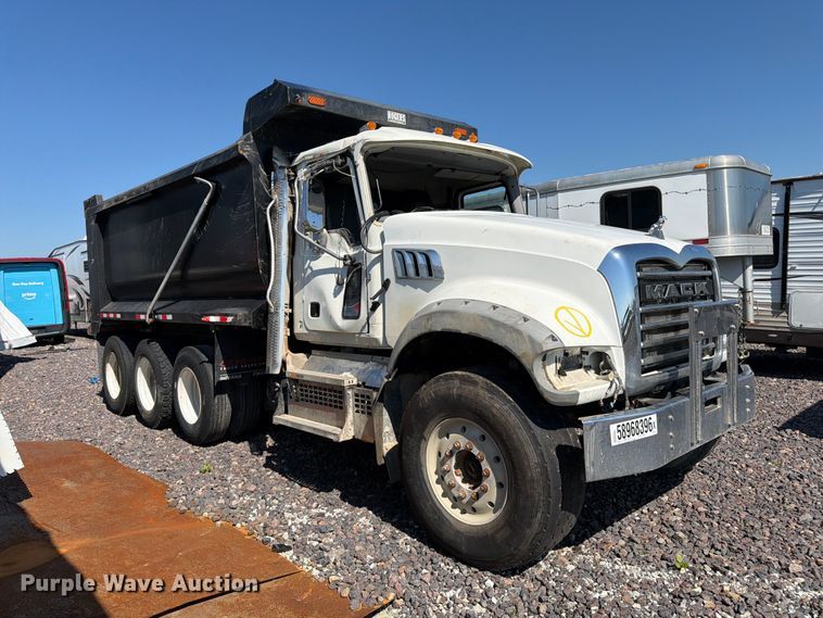 image for item YA4103 2020 Mack Granite dump truck
