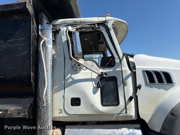 image for item YA4103 2020 Mack Granite dump truck