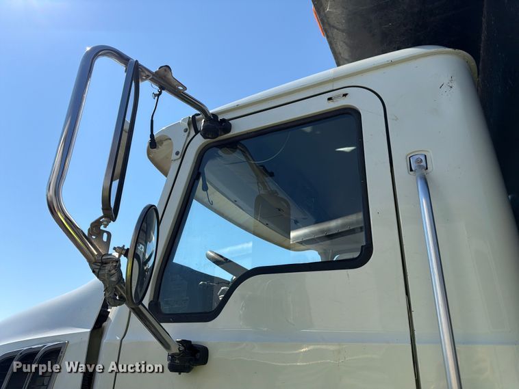 image for item YA4103 2020 Mack Granite dump truck