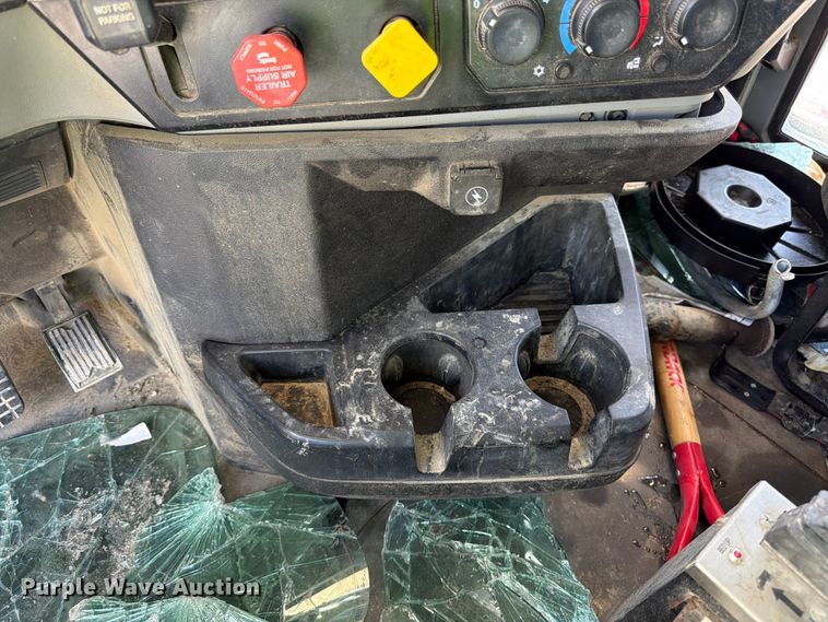 image for item YA4103 2020 Mack Granite dump truck