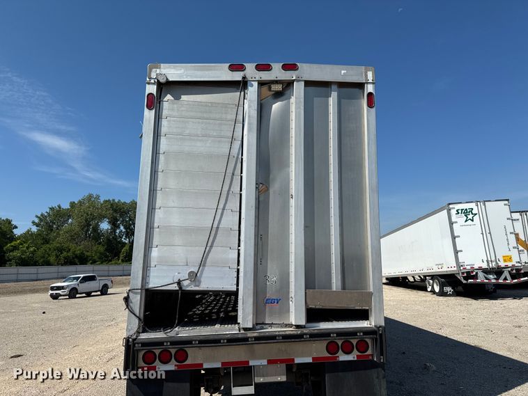 image for item YA4108 2025 EBY Bull Ride livestock trailer