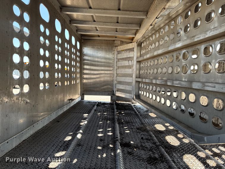 image for item YA4108 2025 EBY Bull Ride livestock trailer