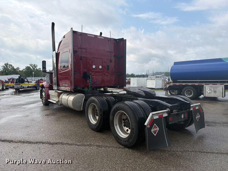 image for item YA4239 2022 International LoneStar semi truck