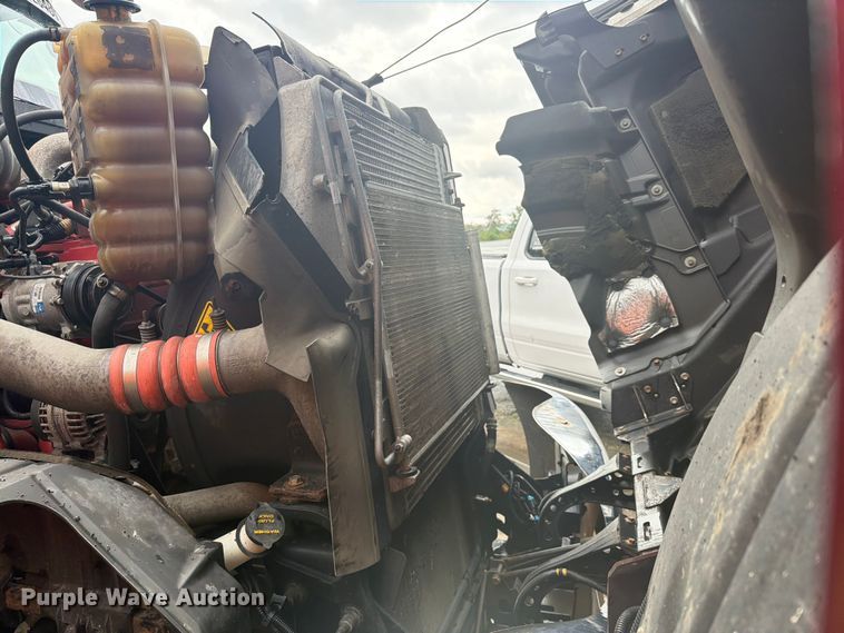 image for item YA4239 2022 International LoneStar semi truck