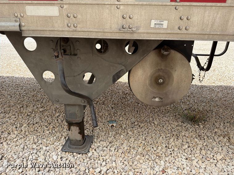 image for item YA4364 2019 Utility VS2RA refrigerated van trailer