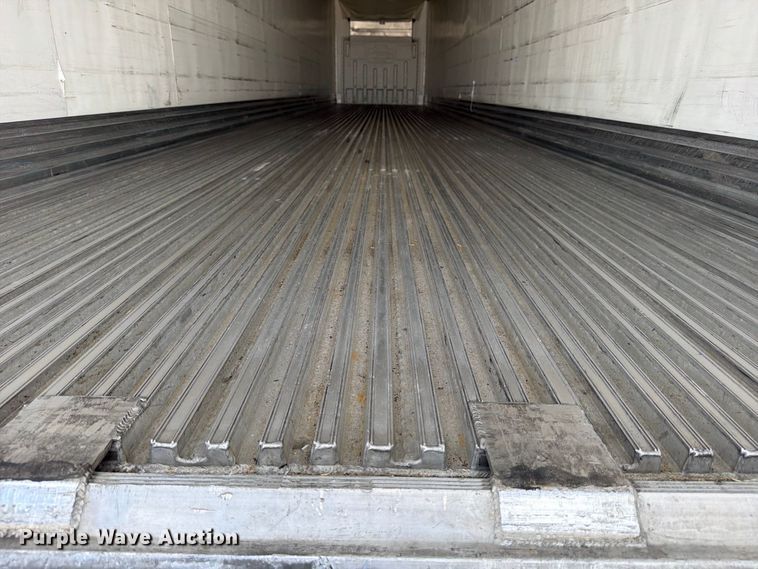 image for item YA4364 2019 Utility VS2RA refrigerated van trailer