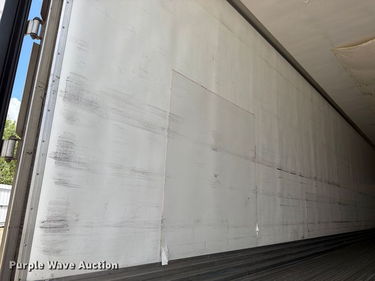 image for item YA4364 2019 Utility VS2RA refrigerated van trailer