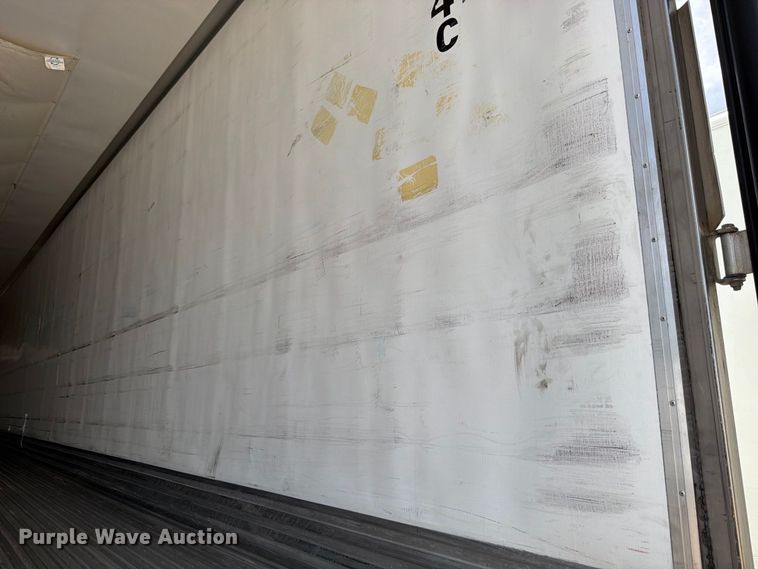 image for item YA4364 2019 Utility VS2RA refrigerated van trailer