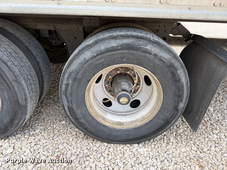 image for item YA4364 2019 Utility VS2RA refrigerated van trailer