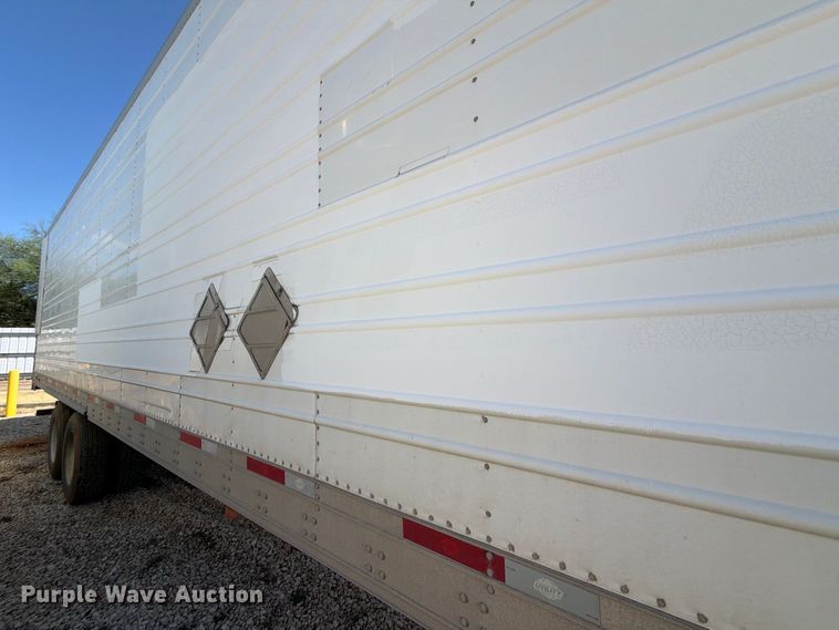 image for item YA4365 2019 Utility VS2RA refrigerated van trailer